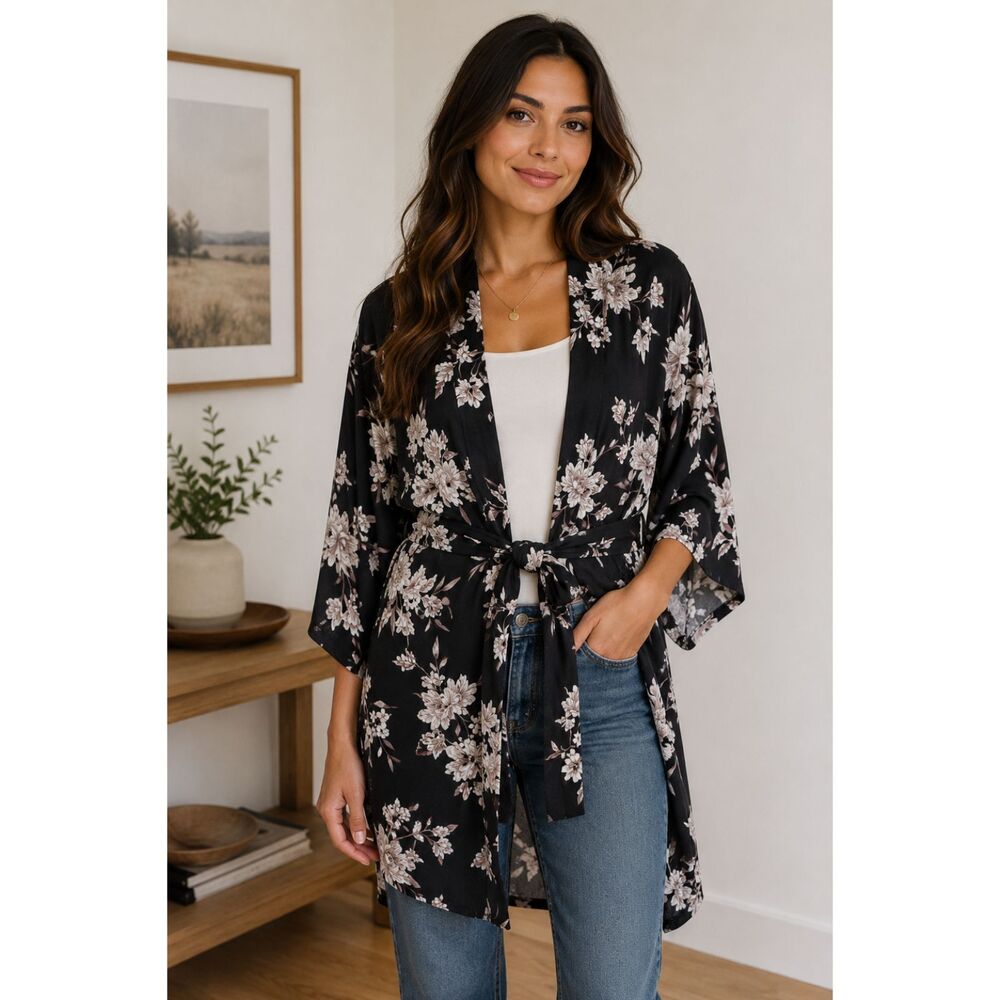 Spiritual Gangster Black Floral Midi Kimono with Patch Pockets Rayon OS